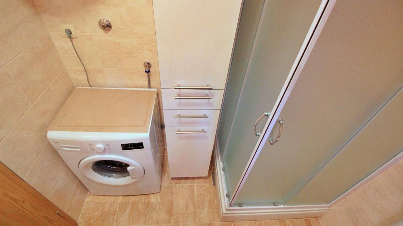 Holiday Home Jozo Omis Exterior photo