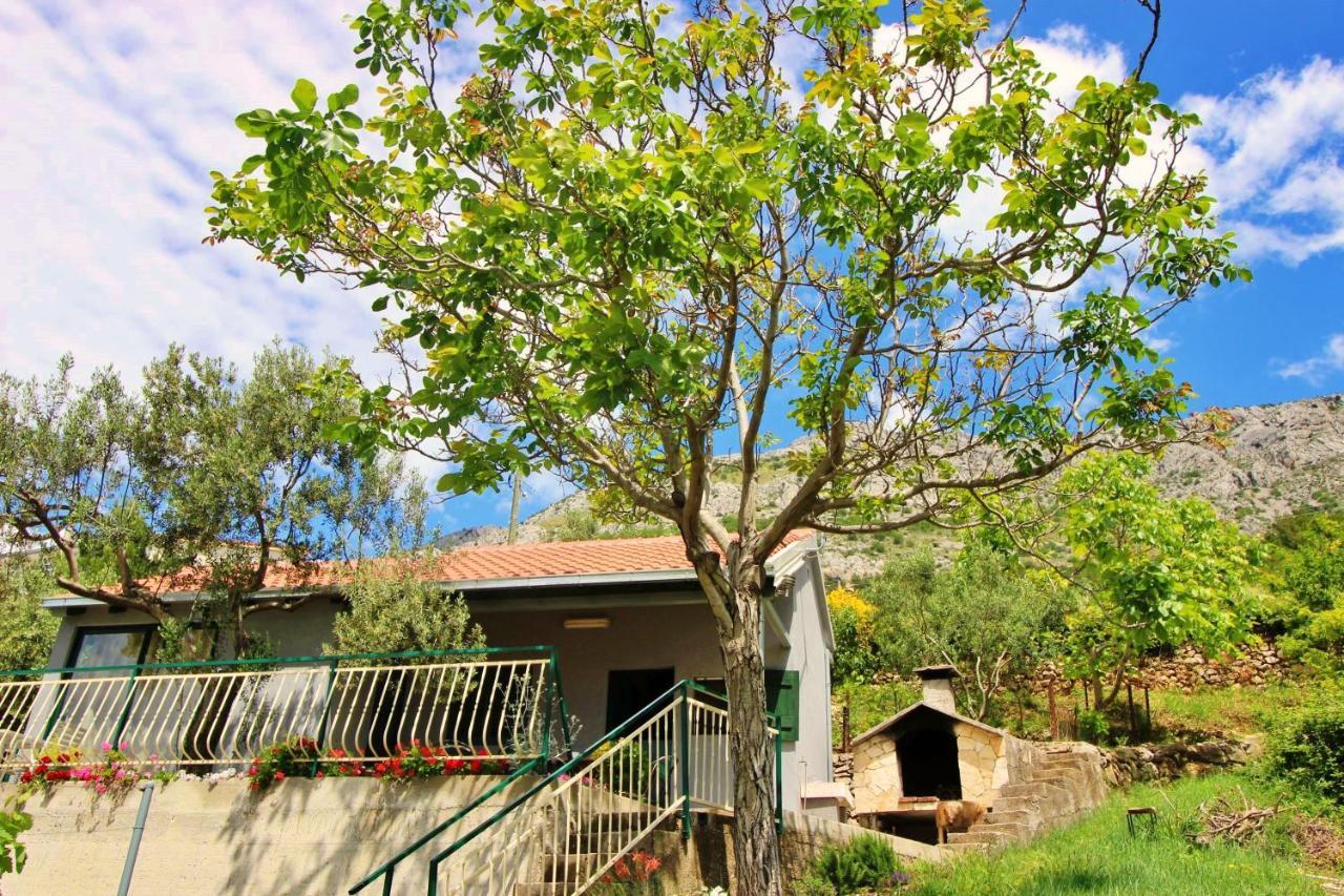 Holiday Home Jozo Omis Exterior photo